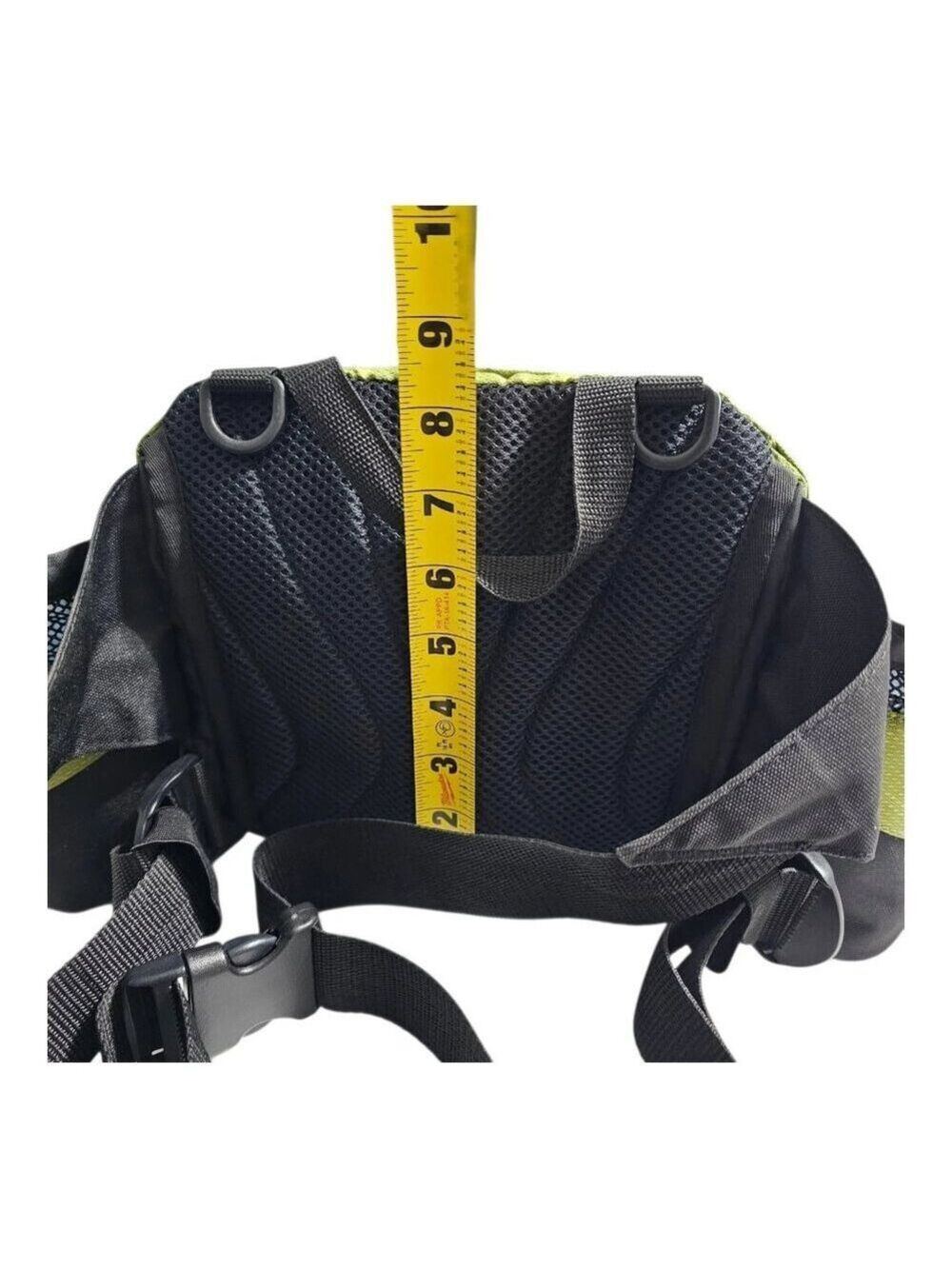 Coleman Green Revel 4L Hiking Waist Pack Zip Pockets With 2 Water Bottle Pockets - Picture 5 of 7